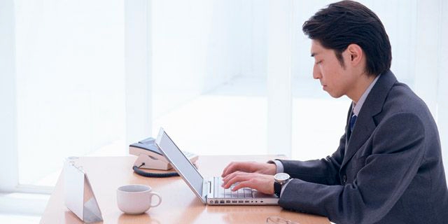 WEBサービスが簡単に利用できる便利な今の時代